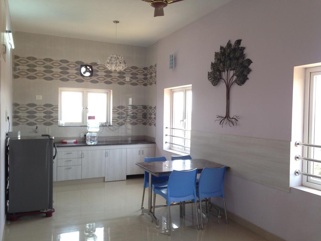 Oyo 4355 Goodland Inn เชนไน ภายนอก รูปภาพ